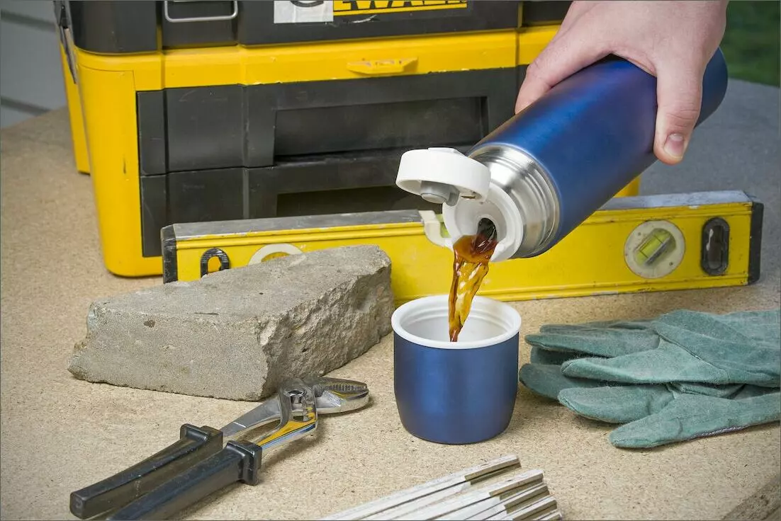 Lurch Isolier-Flasche Mit Becher Denim Blue – Bild 4