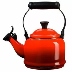 Le Creuset Wasserkessel Demi Kirschrot