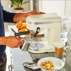 KitchenAid Halbautomatische Espressomaschine ARTISAN In Creme 15 KitchenAid Halbautomatische Espressomaschine ARTISAN In Creme -Kaffee Espresso Verkäufe P200263kp 089z