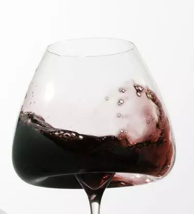 Zieher Weingläser Balanced Vision, 2er-Set 8 Zieher Weingläser Balanced Vision, 2er-Set – Bild 8